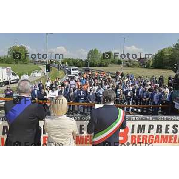 Tiziano Manzoni/LaPresse 30-4- 2025 Italia Cronaca BergamoBoltiere Bg Inaugurazione Variante