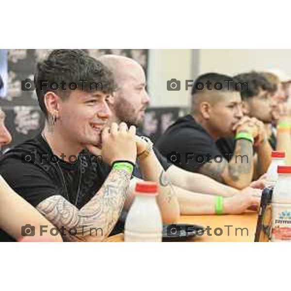 Tiziano Manzoni/LaPresse 4-5- 2025 Italia Cronaca Bergamo Chiuduno Tatoo fiera 4 tappa del Campionato italiano super hot mangiatori di peperoncino creato da Giancarlo Gasparotto in arte “Jack Pepper”, primo classificato Giovanni Mora.