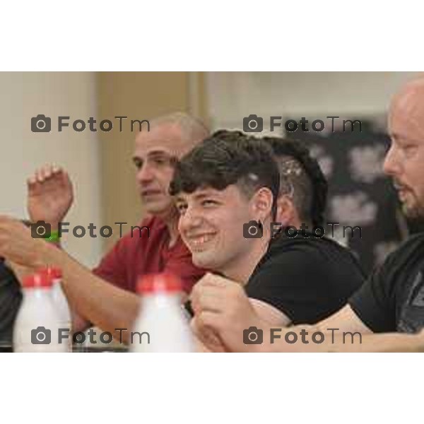 Tiziano Manzoni/LaPresse 4-5- 2025 Italia Cronaca Bergamo Chiuduno Tatoo fiera 4 tappa del Campionato italiano super hot mangiatori di peperoncino creato da Giancarlo Gasparotto in arte “Jack Pepper”, primo classificato Giovanni Mora.