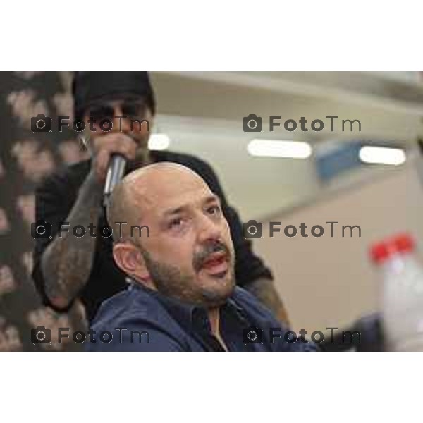 Tiziano Manzoni/LaPresse 4-5- 2025 Italia Cronaca Bergamo Chiuduno Tatoo fiera 4 tappa del Campionato italiano super hot mangiatori di peperoncino creato da Giancarlo Gasparotto in arte “Jack Pepper”, primo classificato Giovanni Mora.