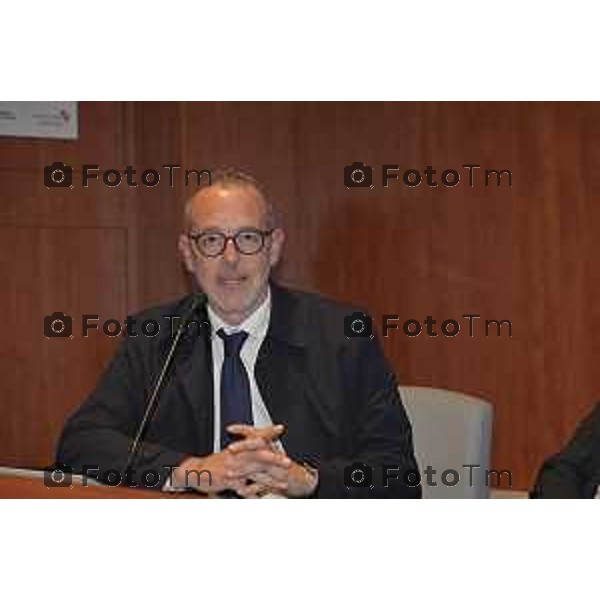 Tiziano Manzoni/LaPresse 22-5- 2025 Italia Cronaca Bergamo Promoberg Srl visita istituzionale di Carlo Calenda. Il presidente Luciano Patelli e l\'amministratore delegato Davide Lenarduzzi coglieranno l\'occasione per tracciare gli scenari di sviluppo futuri di Fiera Bergamo