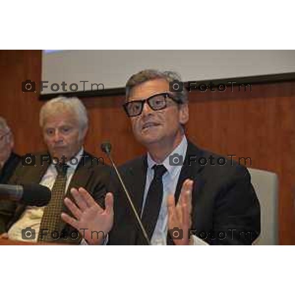 Tiziano Manzoni/LaPresse 22-5- 2025 Italia Cronaca Bergamo Promoberg Srl visita istituzionale di Carlo Calenda. Il presidente Luciano Patelli e l\'amministratore delegato Davide Lenarduzzi coglieranno l\'occasione per tracciare gli scenari di sviluppo futuri di Fiera Bergamo