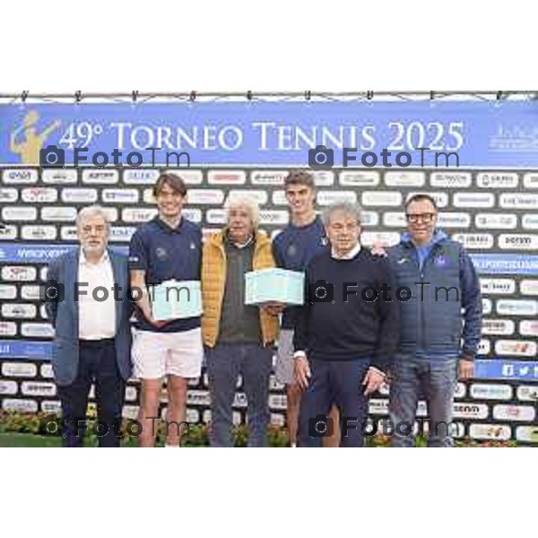 Tiziano Manzoni/LaPresse 23-5- 2025 Italia Cronaca Bergamo Bergamo Gasperini ospite dell’Accademia dello Sport De Roon e De Ketelaere
