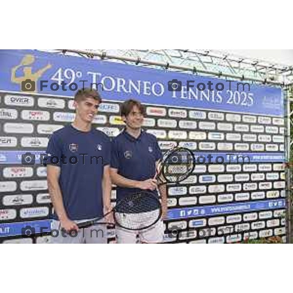 Tiziano Manzoni/LaPresse 23-5- 2025 Italia Cronaca Bergamo Bergamo Gasperini ospite dell’Accademia dello Sport De Roon e De Ketelaere