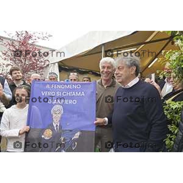 Tiziano Manzoni/LaPresse 23-5- 2025 Italia Cronaca Bergamo Bergamo Gasperini ospite dell’Accademia dello Sport De Roon e De Ketelaere