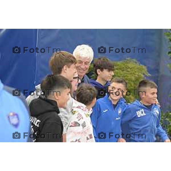 Tiziano Manzoni/LaPresse 23-5- 2025 Italia Cronaca Bergamo Bergamo Gasperini ospite dell’Accademia dello Sport De Roon e De Ketelaere