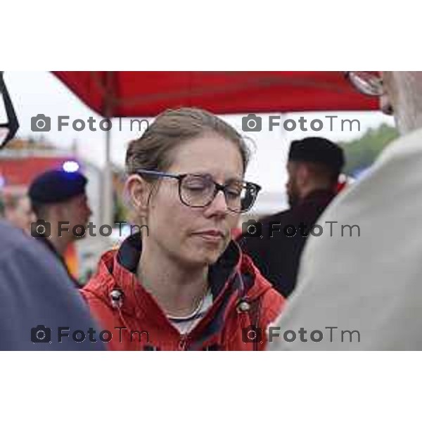 Tiziano Manzoni/LaPresse 25-5- 2025 Italia Cronaca Bagnatica Bg Esplosione famiglia ustionata 42 persone fuori casa l\'amministrazione di condominio della casa