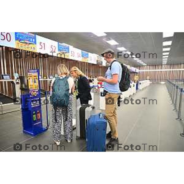 Tiziano Manzoni/LaPresse 28-5- 2025 Italia Cronaca Bergamo Inaugurazione nuova area check-in BGY Airport aeroporto di Orio Al Serio