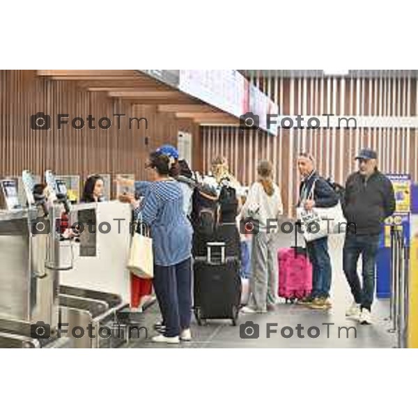 Tiziano Manzoni/LaPresse 28-5- 2025 Italia Cronaca Bergamo Inaugurazione nuova area check-in BGY Airport aeroporto di Orio Al Serio