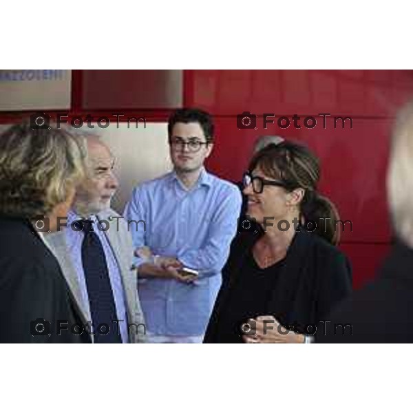 Tiziano Manzoni/LaPresse 29-5- 2025 Italia Cronaca Bergamo presidente del Parlamento Europeo Roberta Metsola al Kilometro rosso, il distretto dell\'innovazione di cui Brembo è motoree il vicepremier Antonio Tajani accolti da Alberto Bombassei.