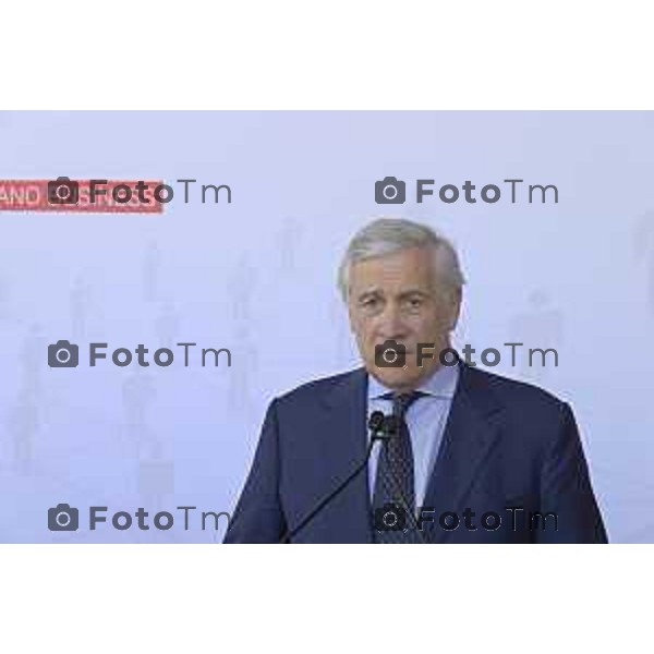 Tiziano Manzoni/LaPresse 29-5- 2025 Italia Cronaca Bergamo presidente del Parlamento Europeo Roberta Metsola al Kilometro rosso, il distretto dell\'innovazione di cui Brembo è motoree il vicepremier Antonio Tajani accolti da Alberto Bombassei.