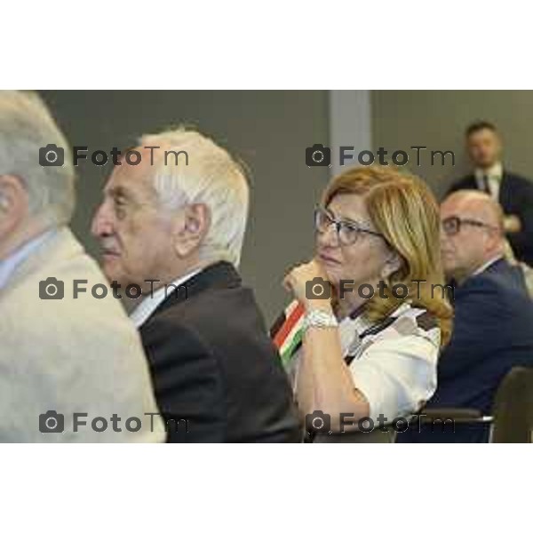 Tiziano Manzoni/LaPresse 29-5- 2025 Italia Cronaca Bergamo presidente del Parlamento Europeo Roberta Metsola al Kilometro rosso, il distretto dell\'innovazione di cui Brembo è motoree il vicepremier Antonio Tajani accolti da Alberto Bombassei.