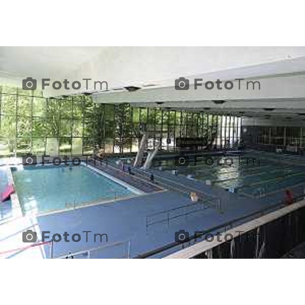 Tiziano Manzoni/LaPresse 31-5- 2025 Italia Cronaca Bergamo Impianti sportivi Italcementi piscine esterne e interne 2025 ultimo giorno dopo il lavoro di rinnovo che durera due anni