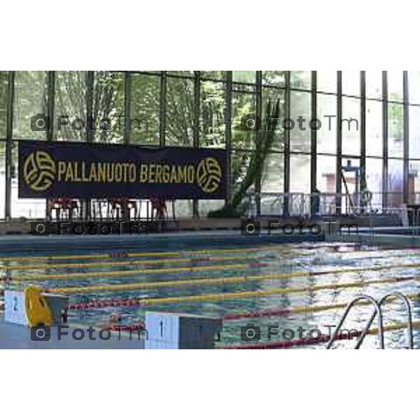 Tiziano Manzoni/LaPresse 31-5- 2025 Italia Cronaca Bergamo Impianti sportivi Italcementi piscine esterne e interne 2025 ultimo giorno dopo il lavoro di rinnovo che durera due anni