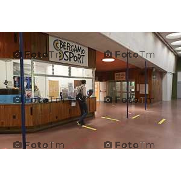 Tiziano Manzoni/LaPresse 31-5- 2025 Italia Cronaca Bergamo Impianti sportivi Italcementi piscine esterne e interne 2025 ultimo giorno dopo il lavoro di rinnovo che durera due anni