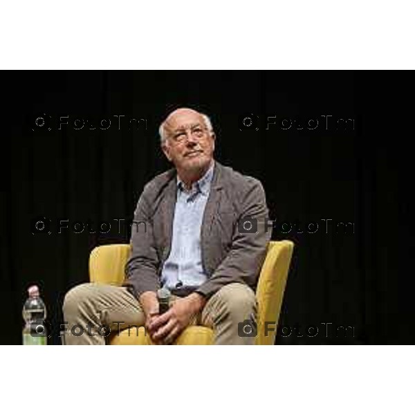 Tiziano Manzoni/LaPresse 3-6- 2025 Italia Cronaca BergamoBergamo Cult! – Auditorium di Piazza della Libertà Davide Ferrario presenta il libro