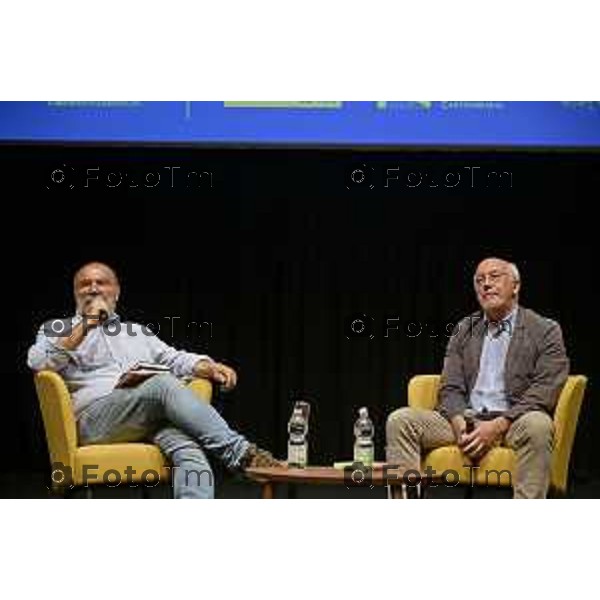 Tiziano Manzoni/LaPresse 3-6- 2025 Italia Cronaca BergamoBergamo Cult! – Auditorium di Piazza della Libertà Davide Ferrario presenta il libro