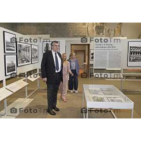 Tiziano Manzoni/LaPresse 4-6- 2025 Italia Cronaca Bergamo mostra Attraverso l’Italia. Fotografie di Pepi Merisio museo fotografia Sestini