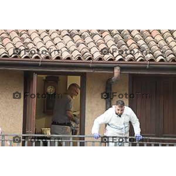 Tiziano Manzoni/LaPresse 5-6- 2025 Italia Cronaca Bergamo Cene Omicidio suicidio Rubens Bertocchi spara e uccide la moglie Elena Belloli.