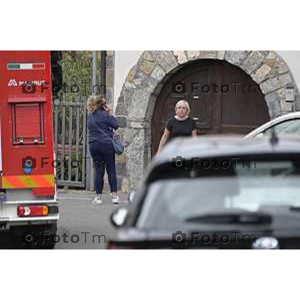 Tiziano Manzoni/LaPresse 5-6- 2025 Italia Cronaca Bergamo Cene Omicidio suicidio Rubens Bertocchi spara e uccide la moglie Elena Belloli.