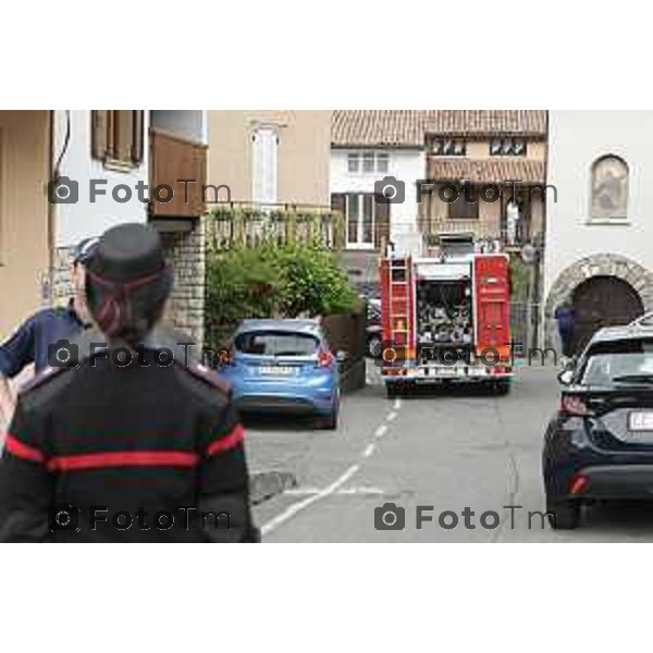 Tiziano Manzoni/LaPresse 5-6- 2025 Italia Cronaca Bergamo Cene Omicidio suicidio Rubens Bertocchi spara e uccide la moglie Elena Belloli.