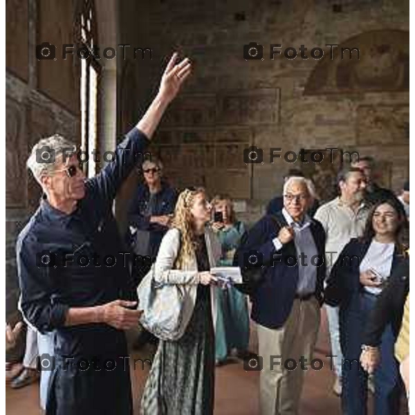 Tiziano Manzoni/LaPresse 6-6- 2025 Italia Cronaca Bergamo Bergamo L\'artista sceglie la città per presentare la mostra "Seasons".Mostra Maurizio Cattelan