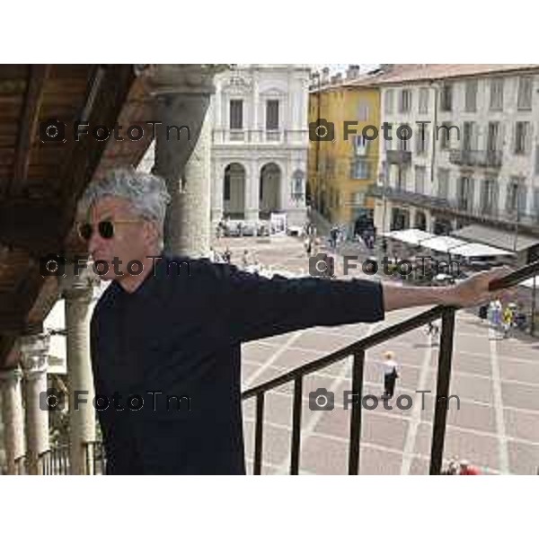 Tiziano Manzoni/LaPresse 6-6- 2025 Italia Cronaca Bergamo Bergamo L\'artista sceglie la città per presentare la mostra "Seasons".Mostra Maurizio Cattelan