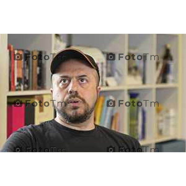 Tiziano Manzoni/LaPresse 7-6- 2025 Italia Cronaca Grassobio Bergamo Intervista all’artista Andrea Mastrovito