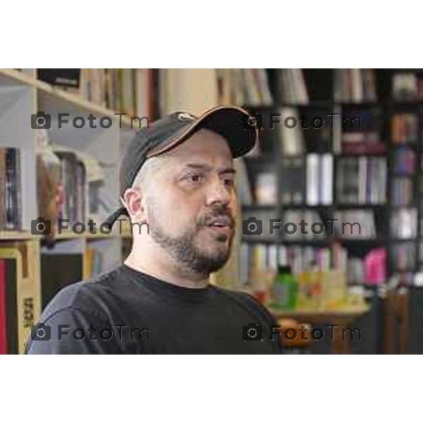 Tiziano Manzoni/LaPresse 7-6- 2025 Italia Cronaca Grassobio Bergamo Intervista all’artista Andrea Mastrovito