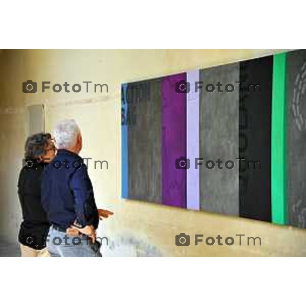 Caravaggio Chiesa di San Giovanni Battista mostra "Il Quadro e lo Schermo" nella foto opere di Fausto Bertasa 2012 foto Tiziano Manzoni/Fotogramma Bergamo