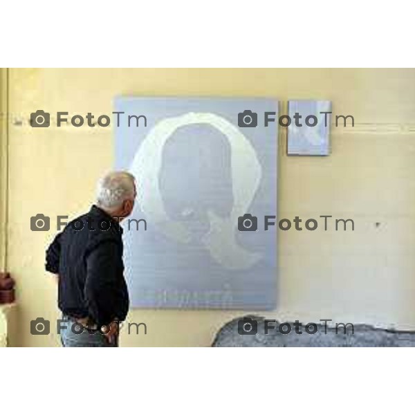 Caravaggio Chiesa di San Giovanni Battista mostra "Il Quadro e lo Schermo" nella foto opere di Fausto Bertasa 2012 foto Tiziano Manzoni/Fotogramma Bergamo