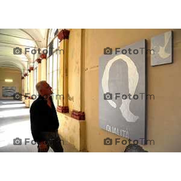 Caravaggio Chiesa di San Giovanni Battista mostra "Il Quadro e lo Schermo" nella foto opere di Fausto Bertasa 2012 foto Tiziano Manzoni/Fotogramma Bergamo