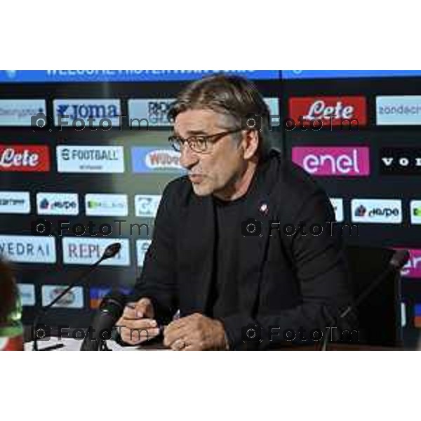 Tiziano Manzoni/LaPresse 19-06- 2025 Bergamo, Italia Sport Zingonia Bg presentazione Ivan jJuric nuovo mister Atalanta 2025 Dea in conferenza stampa. Presenti i vertici societari dell’Atalanta al gran completo, con l’Amministratore Delegato Luca Percassi, il Presidente Antonio Percassi e il co-chairman Stephen Pagliuca.