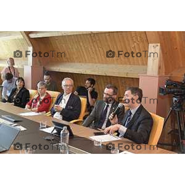 Tiziano Manzoni/LaPresse 10-6- 2025 Italia Cronaca Bergamo "NewMed: la medicina per la società che cambia". Nuovo programma di formazione promosso da UniMiB, UniBg, ASST Papa Giovanni XXIII, FERB e Fondazione ANTHEM.