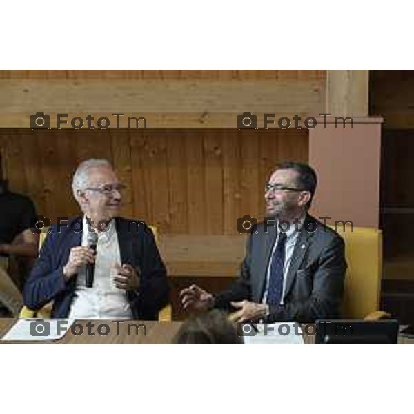 Tiziano Manzoni/LaPresse 10-6- 2025 Italia Cronaca Bergamo "NewMed: la medicina per la società che cambia". Nuovo programma di formazione promosso da UniMiB, UniBg, ASST Papa Giovanni XXIII, FERB e Fondazione ANTHEM.
