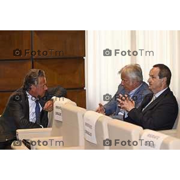 Tiziano Manzoni/LaPresse 10-6- 2025 Italia Cronaca Bergamo Seduta di insediamento del nuovo Presidente Camera di Commercio Bg Zambonelli