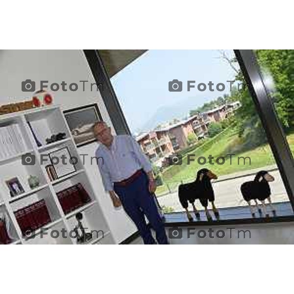 Tiziano Manzoni/LaPresse 21-5- 2025 Italia Cronaca BergamoMilestone di Valbrembo presenta il laboratorio mobile che in sette minuti prepara i tessuti sospetti di tumore per l\'esame del patologo.