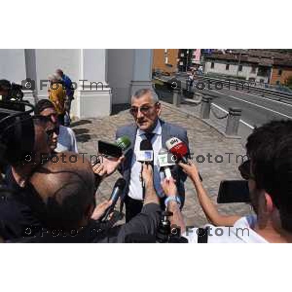 11-6- 2025 Italia Cronaca Bergamofunerale congiunto per Elena Belloli e Rubens Bertocchi, vittima e assassino della tragedia che ha sconvolto Cene (Bg).Edilio Moreni, sindaco di Cene (BG)