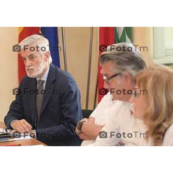 Tiziano Manzoni/LaPresse 14-6- 2025 Italia Cronaca Bergamo Bergamo conferenza stampa per presentare risultati e prospettive del primo anno di mandato. Sindaca Elena Carnevali e la Giunta comunale.
