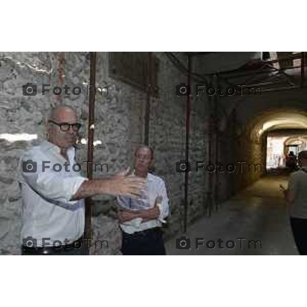 Visita al Cantiere del l\'Ex Principe di Napoli in via Pignolo con l\'assessore Valesini e Ferretti 