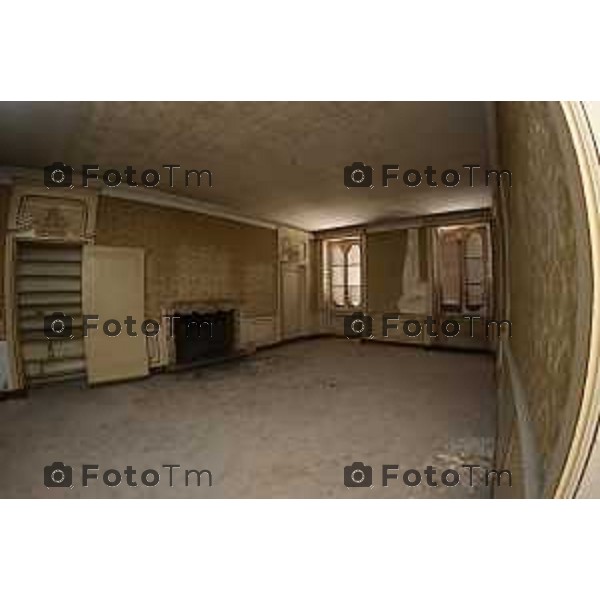 Visita al Cantiere del l\'Ex Principe di Napoli in via Pignolo con l\'assessore Valesini e Ferretti 