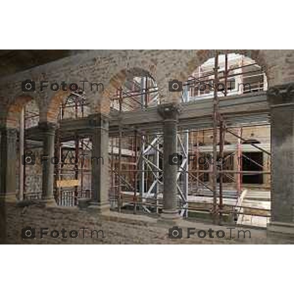 Visita al Cantiere del l\'Ex Principe di Napoli in via Pignolo con l\'assessore Valesini e Ferretti 
