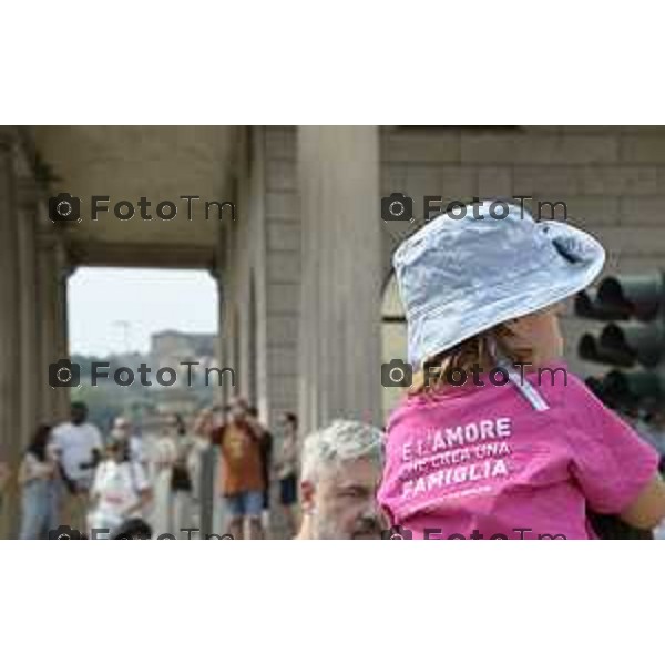 Tiziano Manzoni/LaPresse 21-6- 2025 Italia Cronaca BergamoBergamo sflatagay pride per diritti LGBT 2025