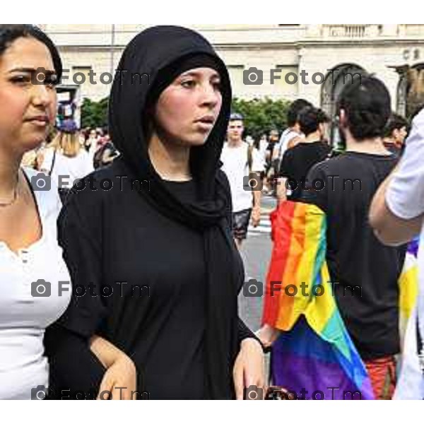 Tiziano Manzoni/LaPresse 21-6- 2025 Italia Cronaca BergamoBergamo sflatagay pride per diritti LGBT 2025
