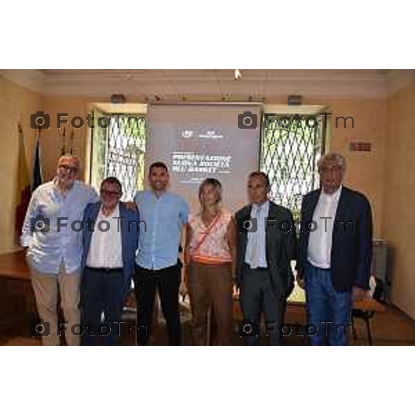 Tiziano Manzoni/LaPresse 23-6- 2025 Italia Cronaca Bergamo Presentazione nuova società Blu Basket Andrea Zanchi, Stefano Mascio, Stefano Bossi, Marcella Messina, Gianluca Paparesta, Fabrizio Frates.