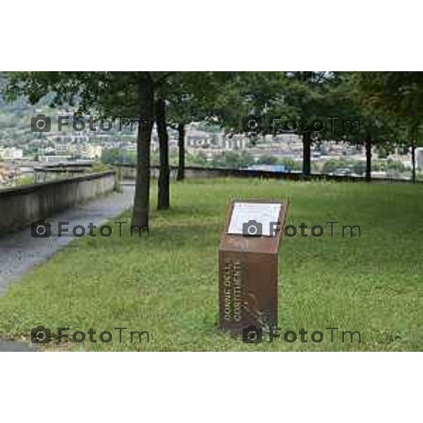 Tiziano Manzoni/LaPresse 5-7- 2025 Italia Cronaca BergamoBergamo alta parco Sant\'Agostino rotonda fara e turisti stranieri