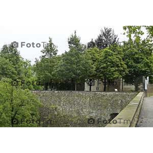 Tiziano Manzoni/LaPresse 5-7- 2025 Italia Cronaca BergamoBergamo alta parco Sant\'Agostino rotonda fara e turisti stranieri