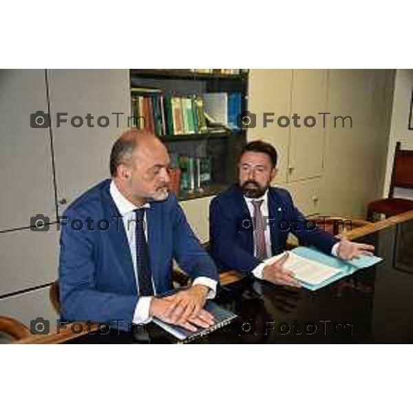 Tiziano Manzoni/LaPresse 8-7- 2025 Italia Cronaca Firma convenzione UniBg-Regione Lombardia per riqualificazione Montelungo-Colleoni Paolo Franco, Assessore regionale alla Casa e Housing Sociale Sergio Cavalieri, Rettore dell’Università degli studi di Bergamo