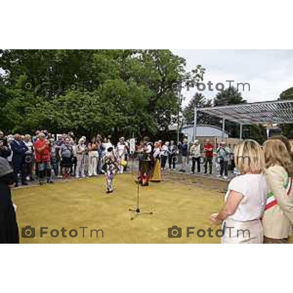 Tiziano Manzoni/LaPresse 30-7- 2025 Italia Cronaca BergamoBergamo inaugurazione ampliamento Parco Olmi alla Malpensata,.Sindaca Elena Carnevali, l’assessora alla Transizione ecologica, Ambiente e Verde Oriana Ruzzini,