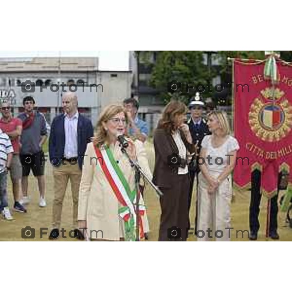 Tiziano Manzoni/LaPresse 30-7- 2025 Italia Cronaca BergamoBergamo inaugurazione ampliamento Parco Olmi alla Malpensata,.Sindaca Elena Carnevali, l’assessora alla Transizione ecologica, Ambiente e Verde Oriana Ruzzini,